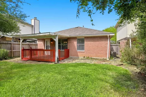 Exterior - 22906 Sherioaks Ln, Spring, TX 77389 photo 2 of 6