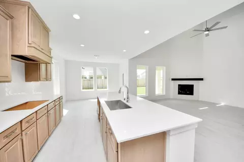 Kitchen - 3038 Native Spring Dr, Spring, TX 77373 photo 6 of 6