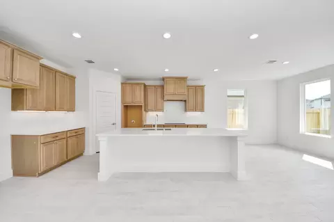 Kitchen - 3038 Native Spring Dr, Spring, TX 77373 photo 3 of 6