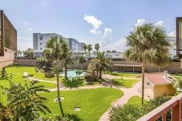 9520 Seawall Blvd #225, Galveston, TX 77554