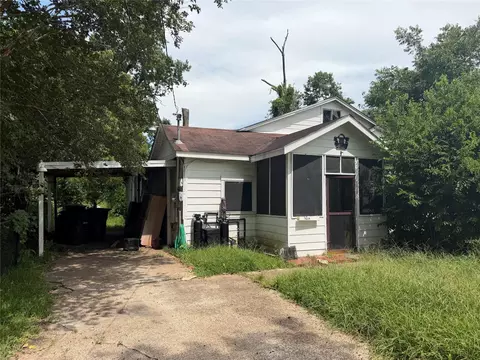 9014 Compton St, Houston, TX 77016