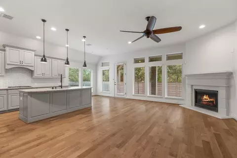 Living - 241 Trillium Park Loop, Conroe, TX 77304 photo 4 of 6