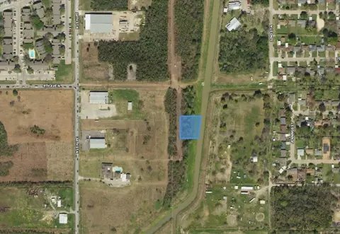 lot S 1718 19 Aw Clarke Sub, Texas City, TX 77590