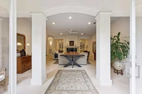 5002 Yoakum Blvd, Houston, TX 77006