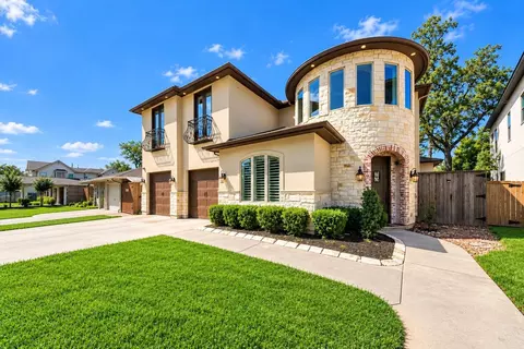 9614 Chatfield St, Houston, TX 77025