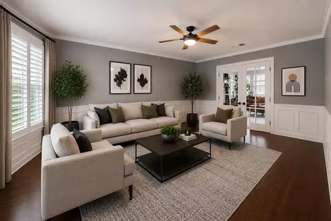 5 N Deerfoot Cir, The Woodlands, TX 77380
