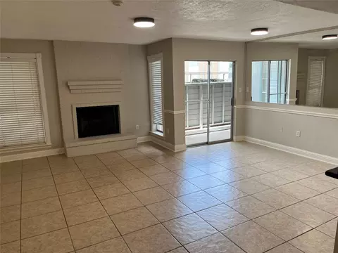 260 El Dorado Blvd #805, Webster, TX 77598