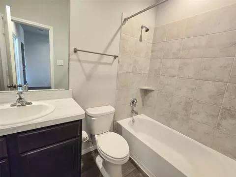 Bath - 20811 Olive Leaf St, New Caney, TX 77357 photo 1 of 3