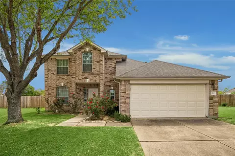 8327 Sonesta Point Ln, Houston, TX 77083