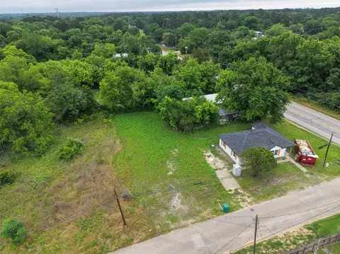 000 Mill St, Willis, TX 77378 photo 4