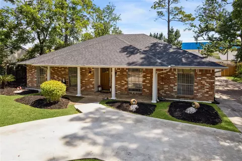 6603 Point Clear Dr, Houston, TX 77069