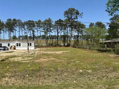 22903 E Community Dr, New Caney, TX 77357