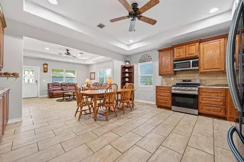 Entry Way - 2240 Meyer Rd, Beasley, TX 77417 photo 1 of 2