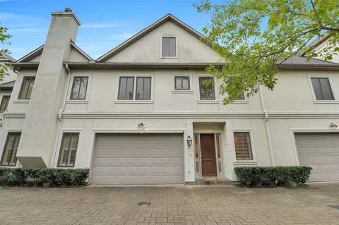 2121 Potomac Dr #B, Houston, TX 77057