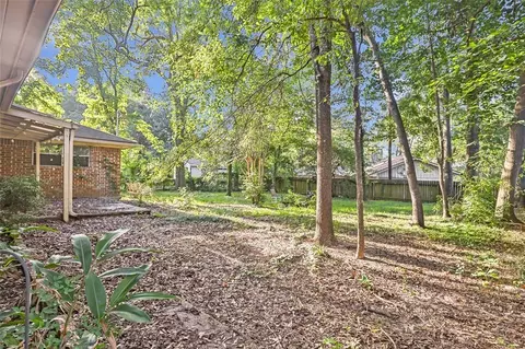 Exterior - 1015 Stevens Ave, Conroe, TX 77301 photo 2 of 5
