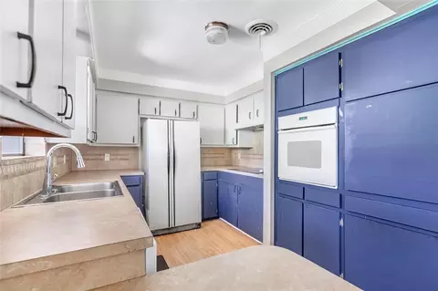 Kitchen - 1015 Stevens Ave, Conroe, TX 77301 photo 2 of 4