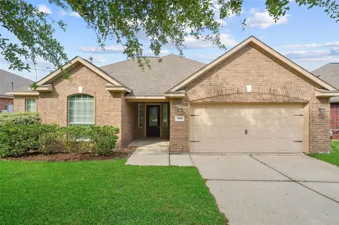 2038 Borthwick Ln, Conroe, TX 77301
