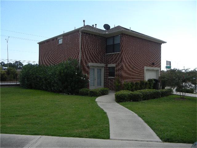5951 S Loop E #1, Houston, TX 77033 photo 1