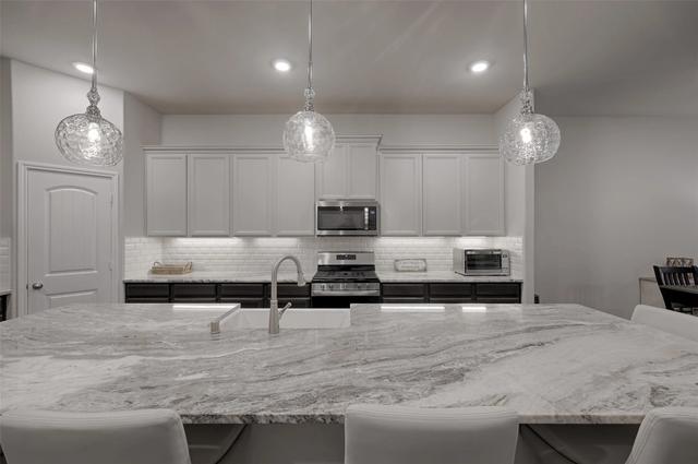 11819 Tranquility Summit Dr, Cypress, TX 77433