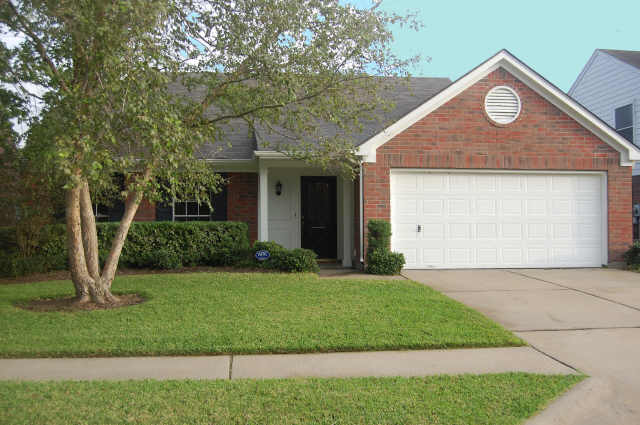 20402 Apache Lake Dr, Katy, TX 77449 photo 1