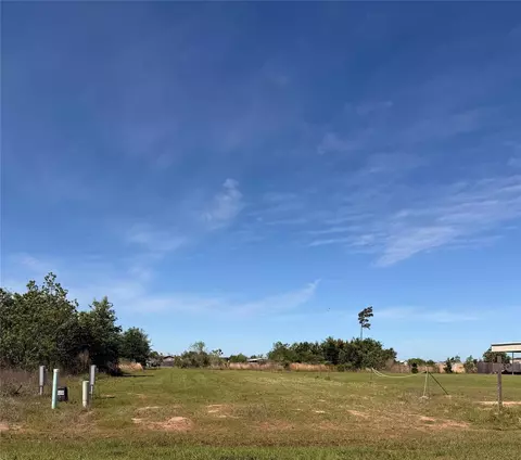 755 Road, Cleveland, TX 77327