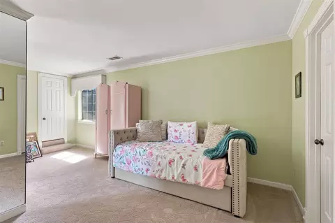 Bedroom - 9618 Windrush Dr, Spring, TX 77379 photo 5 of 5