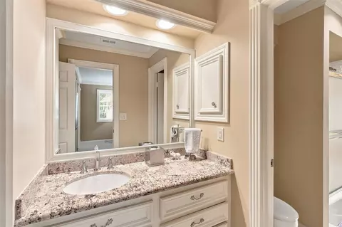 Bath - 9618 Windrush Dr, Spring, TX 77379 photo 4 of 5