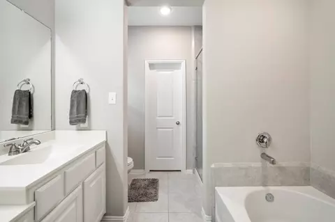 Entry Way - 29522 Whitebrush Trace Dr, Spring, TX 77386 photo 3 of 4