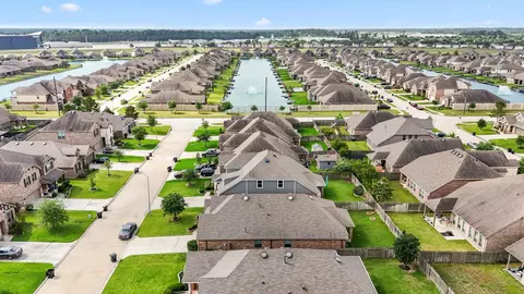 View/Area - 29522 Whitebrush Trace Dr, Spring, TX 77386 photo 6 of 6