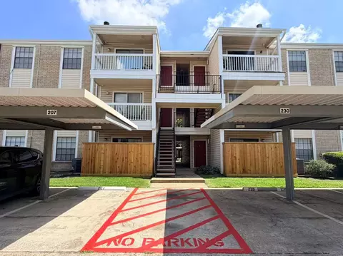 2750 Holly Hall St #1007, Houston, TX 77054