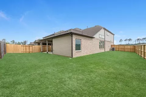 Exterior - 2483 Forest Cedar Ln, Conroe, TX 77301 photo 2 of 7