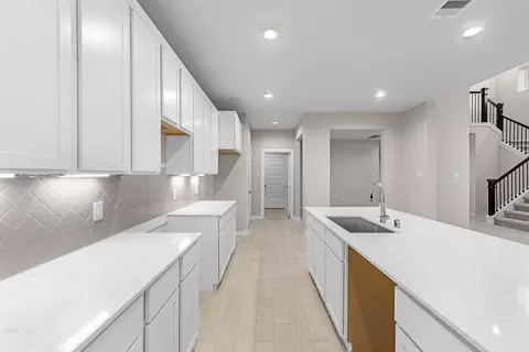 Kitchen - 2483 Forest Cedar Ln, Conroe, TX 77301 photo 3 of 3