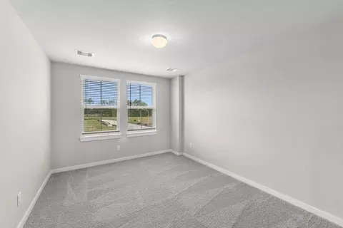 Bedroom - 2483 Forest Cedar Ln, Conroe, TX 77301 photo 3 of 5