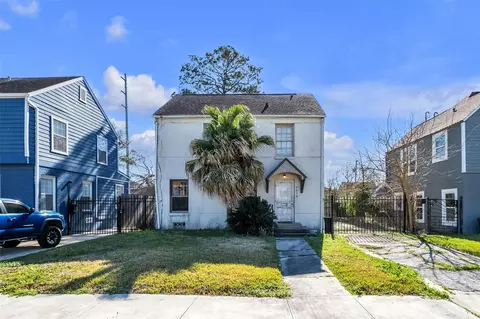 5313 Palmer St, Houston, TX 77004