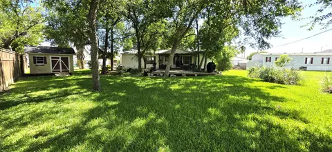 122 Bluebill Bay N, Baytown, TX 77523