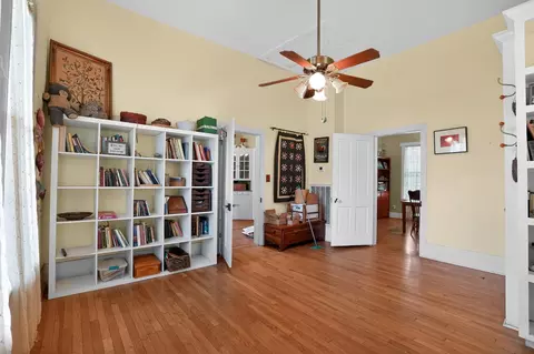 Other - 106 E Valverde St, Brenham, TX 77833 photo 4 of 5