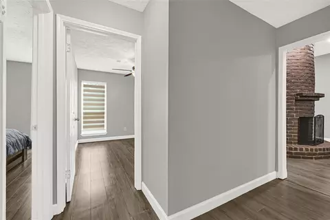 Entry Way - 2407 Rambling Brook Dr, Spring, TX 77373 photo 3 of 5