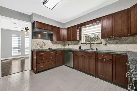 Kitchen - 2407 Rambling Brook Dr, Spring, TX 77373 photo 2 of 3