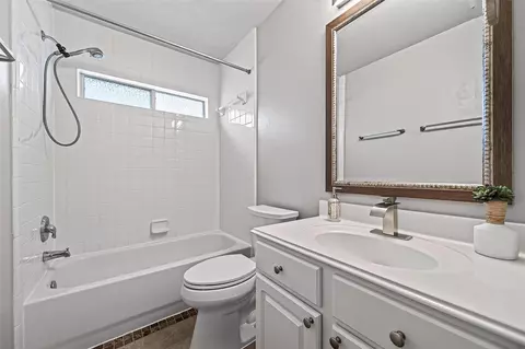 Bath - 21715 Texian Ct, Spring, TX 77388 photo 6 of 6