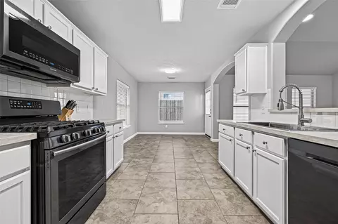 Entry Way - 21715 Texian Ct, Spring, TX 77388 photo 3 of 5