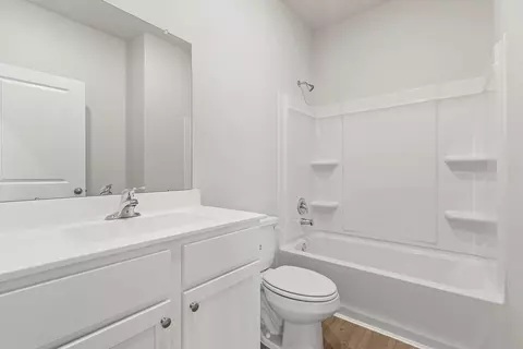Bath - 1119 Campside Dr, Beasley, TX 77417 photo 3 of 3