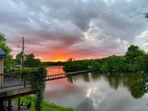 905 Brook Forest Dr, Conroe, TX 77385 photo 1