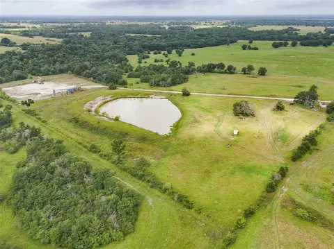 8230 Burns Rd, Midway, TX 75852