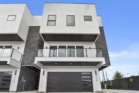 3114 Clay St, Houston, TX 77003