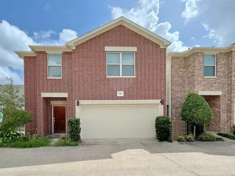 3718 Main Aspen Dr, Houston, TX 77025