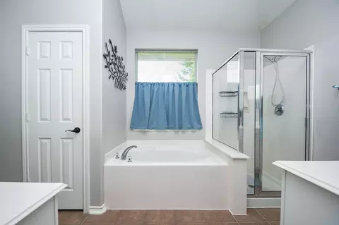 Bath - 2402 Ligustrum Flower Dr, Spring, TX 77388 photo 1 of 3