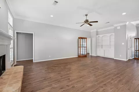 Living - 2107 Williams Way, Bryan, TX 77808 photo 3 of 3