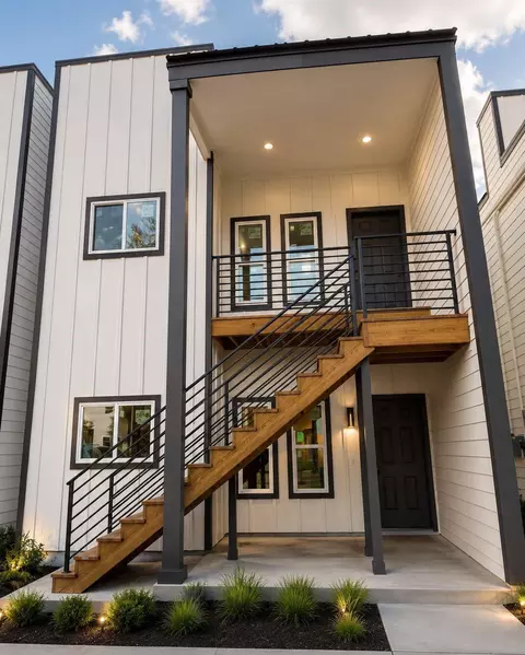 304 Bolden St, Houston, TX 77029