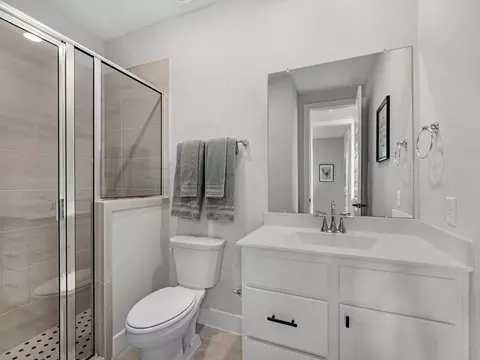 Bath - 22618 Ruby Forest Rd, Tomball, TX 77377 photo 3 of 3