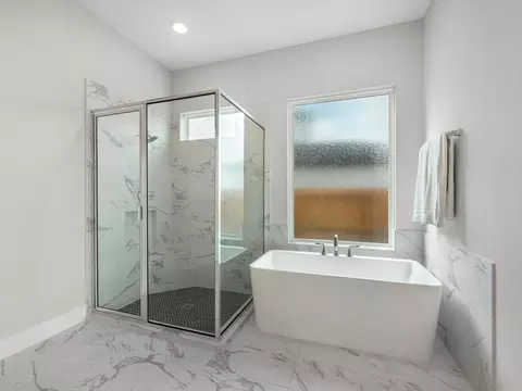 Bath - 22618 Ruby Forest Rd, Tomball, TX 77377 photo 2 of 3